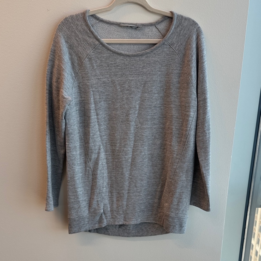 Athleta Balance Pullover Long Gray Sweatshirt Size S